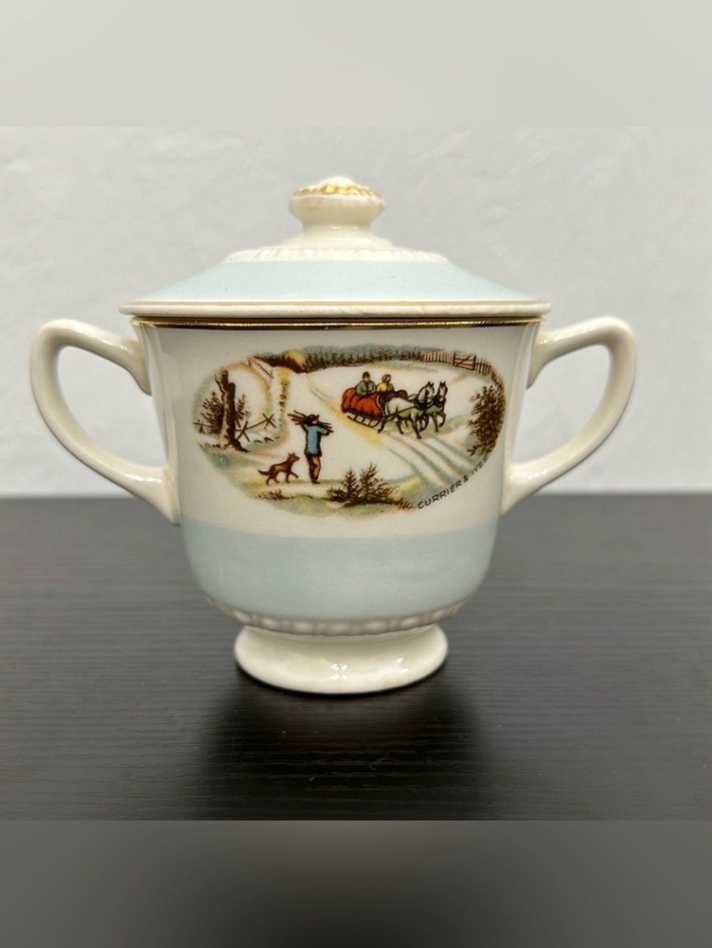 Currier & Ives by Homer Laughlin Lidded Sugar Bowl Vintage Gold Trim